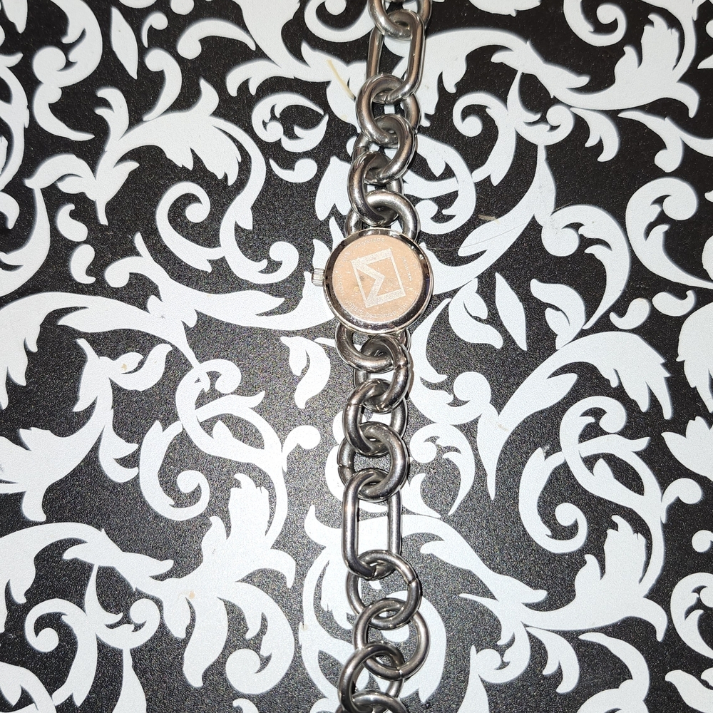 🤑SOLD🤑Michael Kors WatchStainless Steel Chain Link With Crystal Bezel - Picture 3 of 7